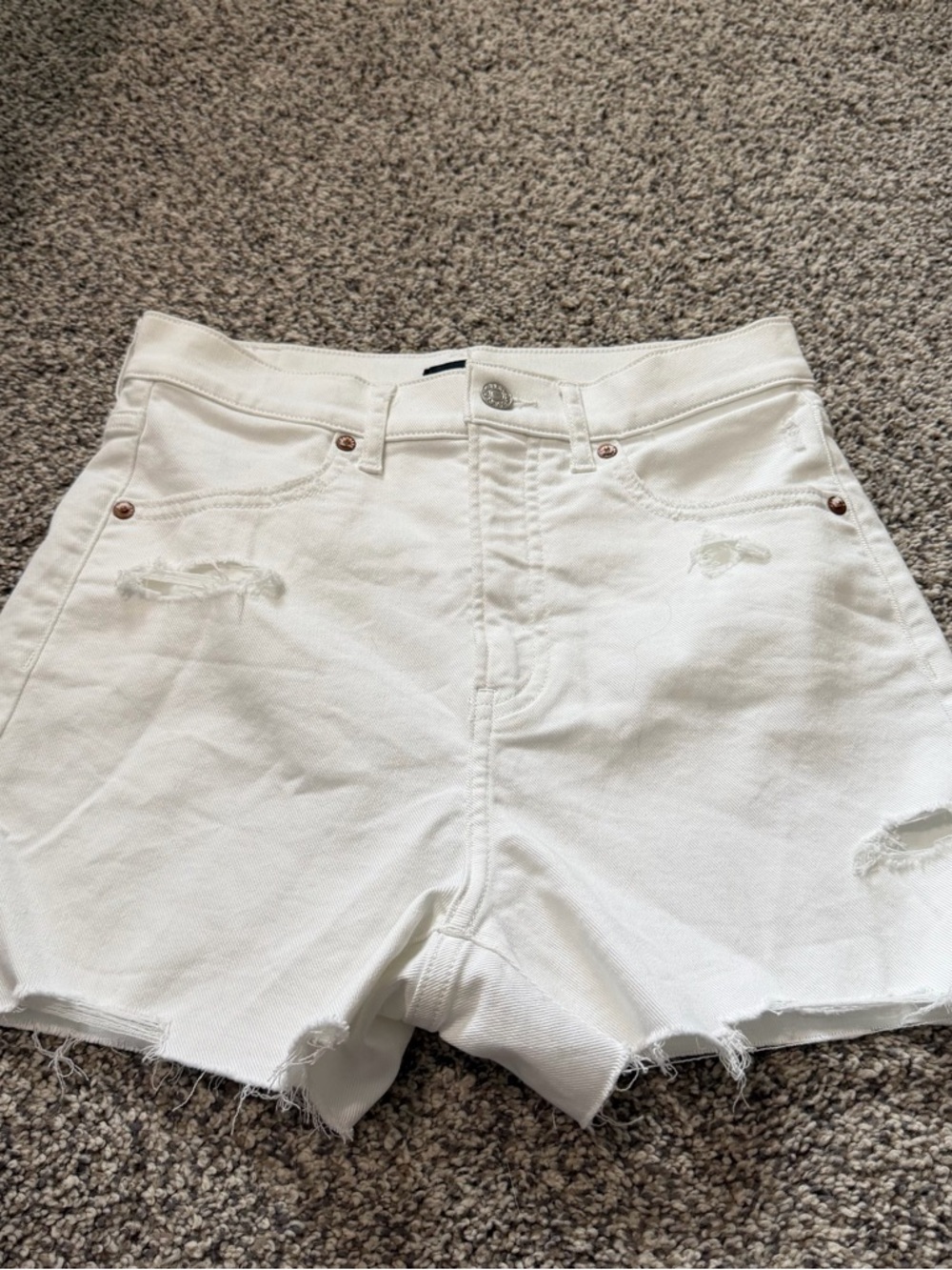 Women’s Express White Super High-Rise Distressed Denim Mom Shorts Size 2